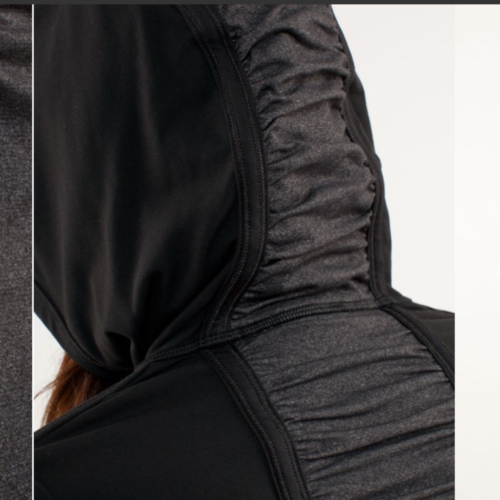 Lululemon Pure Balance Jacket
Black ruching black grey heathered - Picture 5 of 15
